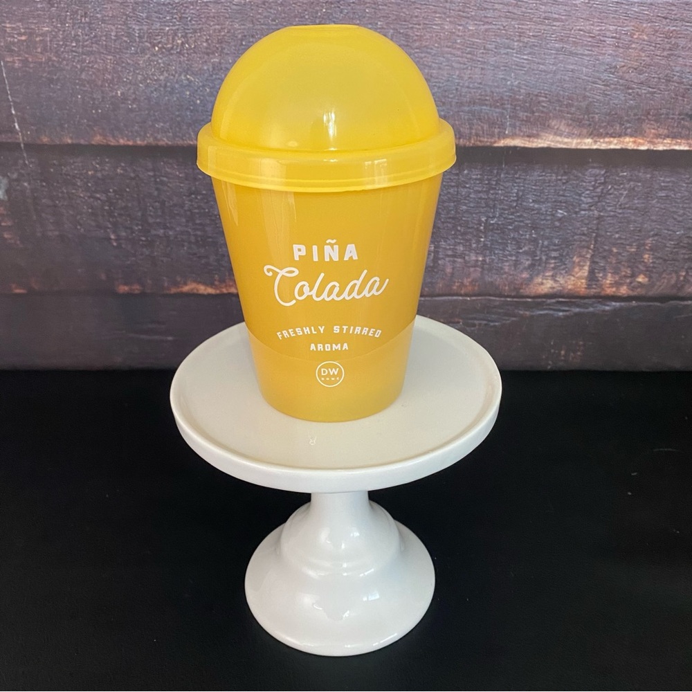 DW Home Piña Colada Scented Candle